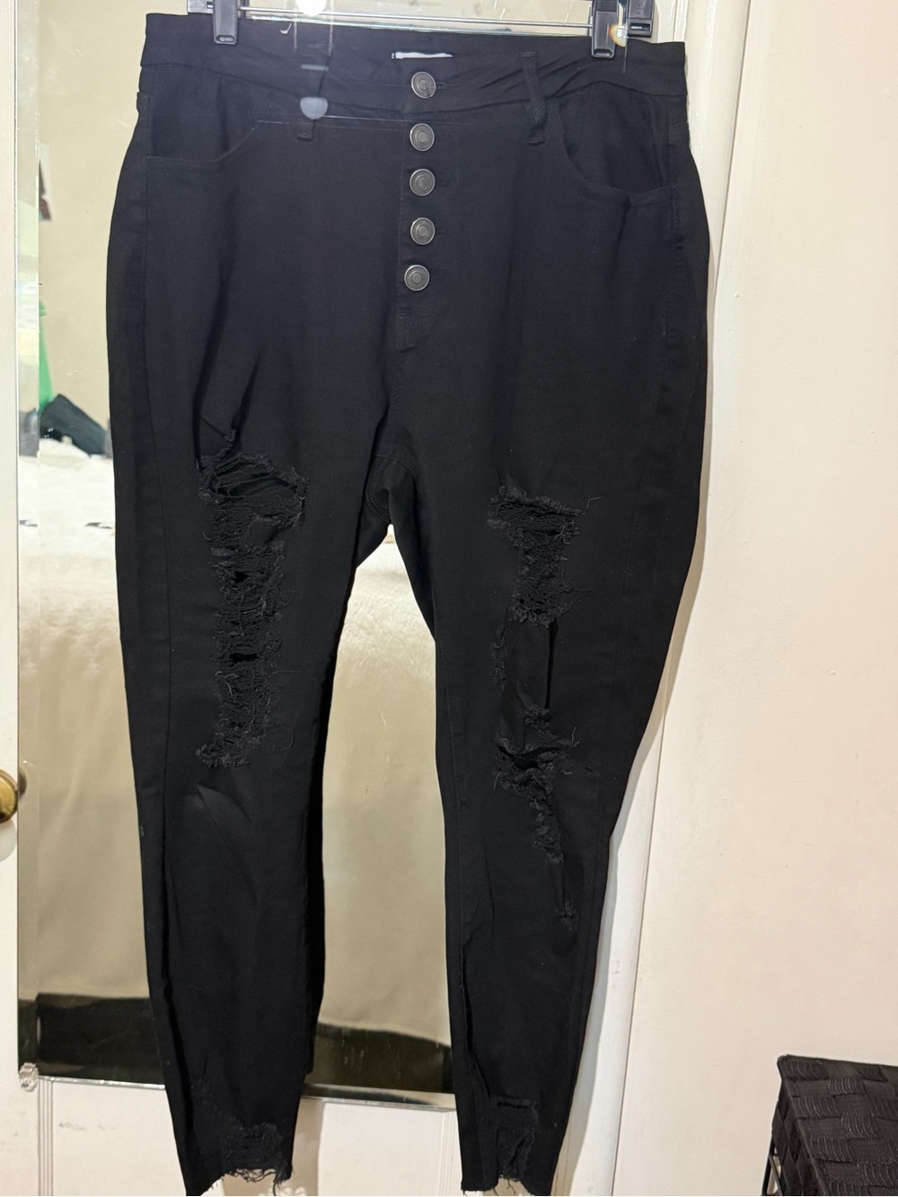 Rue21 Black Distressed High-Rise Ankle Jeans